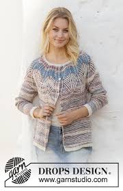 Easy to knit because you knit straight ahead for almost the whole work. Egyptian Feathers Jacket Drops 201 29 Free Knitting Patterns By Drops Design