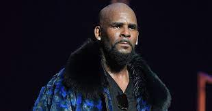 Ông hoàng R&B' R. Kelly bị bắt vì cáo buộc tình dục dính líu đến trẻ em -  Tuổi Trẻ Online