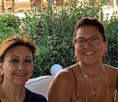 Hülya darcan is a 69 year old turkish actress born on 27th april, 1951 in izmir, turkey. Instagram Post By Hulya Darcan Korel Jul 2 2019 At 7 06pm Utc Instagram Instagram Posts Pakistani Fashion Casual