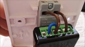 Dimmer 2 is a compound dimmer switch unit adjusting luminous intensity which, despite its small size combines many practical functions. Fibaro Dimmer 2 Zwave Installation Uk 2 Wire Youtube