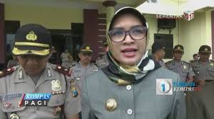 Bupati Probolinggo Positif Covid 19 Gejalanya Ngantuk Berat Masih Pagi Bawaan Ingin Tidur Terus Tribunnews Com Mobile