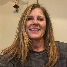 Anna Zunich's Instagram, Twitter & Facebook