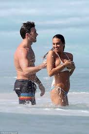 Exclusive Scott Eastwood Spotetd With Same Brunette From Australia Scott Eastwood Australia Australia Travel
