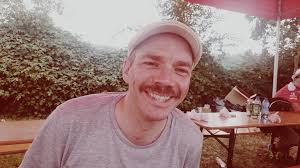 Veckans telefonkorre gick från fästningsguide till rektor på Orust