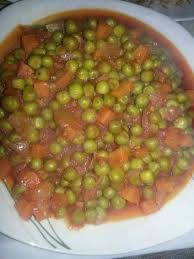 طريقة عمل اسهل طبق بسله بالجزر بالصور من Safy Ghanem Recipe Arabic Food Food Vegetables