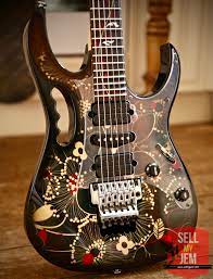This guitar is in excellent condition and in perfect working order. Brand New Ibanez Jem 77fp2 Floral Pattern Hard Case Tags Tremolo Arm For Sale
