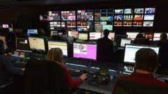Live tv stream of bbc news broadcasting from united kingdom. Bbc World News 24 Hour News Tv Channel Bbc News