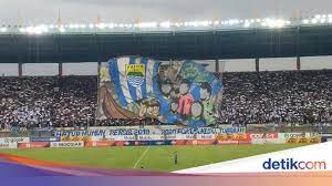 Bagaimana keseruan pertandingannya dan siapakah yang akan mencuri point? Bentangkan Koreo Saat Persib Vs Psm Bobotoh Tuntut Maung Juara Liga 1 2020