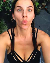 La actriz paisa maría fernanda yepes tuvo que pelearse el papel de rosario tijeras: Selfie En Buenona Y Como Mas Maria Fernanda Yepes Fans Facebook
