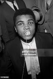 863 Muhammad Ali 1963 Photos & High Res Pictures
