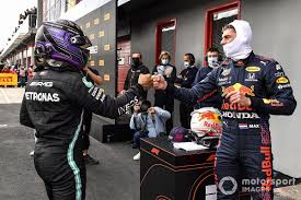 Red bull's max verstappen will start on pole position at the bahrain grand prix, with lewis the mercedes world champion said he wants to be challenged after max verstappen romped to victory at. Verstappen Hamilton F1 Shoulder Brush Sign Of Intense Fight