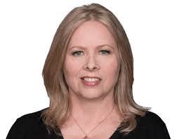 Shanna Burgess's Instagram, Twitter & Facebook