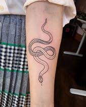 Anna Adams On Instagram Ssoo Qttr Tattrx Pdxart Pdxtattoo Portlandtattoo Portlandtattooartist Lineworkta Tattoos Snake Tattoo Lineart Tattoo