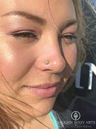 Autumn Had Our Apprentice Brittney Pierce Her Nostril And Look How Lovely It Is She Picked Out A Gorgeous Nose Piercing Jewelry Nose Piercing Stylish Girl