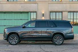 Research the 2021 cadillac escalade with our expert reviews and ratings. Cadillac Escalade Esv Modelle Und Generationen Zeitleiste Spezifikationen Und Bilder Nach Jahr Autoevolution In Deutscher Sprache