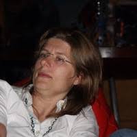 5 perfis com “Esmeralda Esteves”