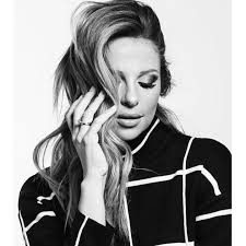 BLACK & WHITE @christianaari photoshooting for @downtown_cy and hairstyling  by our salon director @michael.eliades #hairspray_cy  #blackandwhitephotography #christianaaristotelous #hairstyling