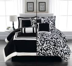 Black And White Squares Comforter 7 Pieces Caprice Black And White Leaf Comforter Set Reversible 2 In 1 Bed In A Bag King Size Bedding Grand Linen Http Comforter Sets Bed Black And White Leaves