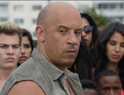 The fast and the furious. Fast Furious 8 So Ehrt Vin Diesel Den Verstorbenen Paul Walker Der Im Auto Noch Atmete Kino De