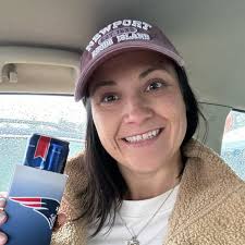 What Would Whitney Read (@whatwouldwllread) · Instagram photos and Reels