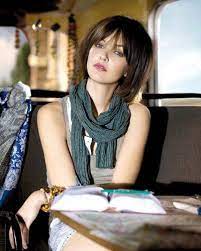 schnitte fur ubergangsfrisuren ubergangsfrisuren stufenschnitt mit pony kurz halblange haare