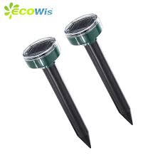 Mosquitoes happen to be some of the few insects that can actually hear (so ultrasonic cockroach or termite or garden pest repellents are definitely bogus), but even so there doesn't seem to be a noise they particularly dislike. China 2019 Weatherproof Garden Repel Scorpions Mole Snake Solar Powered Ultrasonic Pest Repeller With Color Box Packing China Pest Repeller And Pest Control Price