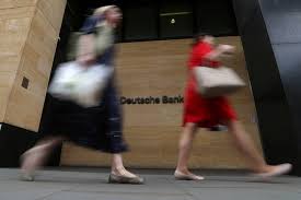 Deutsche Bank S Graduate Applications Tumble By 30 000 Financial News