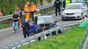 Wypadek tira na s8 koło piotrkowa trybunalskiego wydarzył się w środę w nocy. Warsaw An Accident On The S8 The Fragment Of The Broken Barrier Wounded The Woman Fatally Polish News