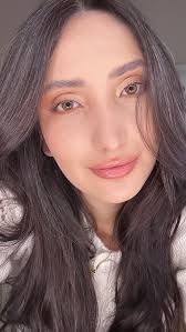 Já me achei fútil demais por amar moda, maquiagem e tudo o que envolve o  universo feminino. , Até eu entender que gostar de tudo isso faz parte de  mim. 🥰, I used to think I was too shallow for loving ...