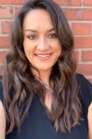 Amber Rollins's Instagram, Twitter & Facebook