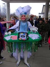 How To Make A Lady Luck Costume Costume Pop Casino Costumes Vegas Party Casino Theme