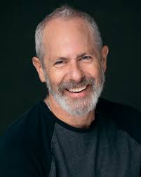 Michael Mendelson's Instagram, Twitter & Facebook