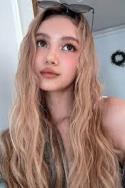 Erica Shipley's Instagram, Twitter & Facebook