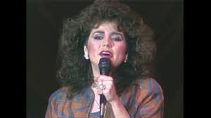This world is not my home (moments to remember album version). Candy Hemphill Can T Stop Reachin Southern Gospel 1985 Youtube