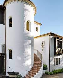 Yet, from florida to california, our colonial history is primarily spanish, not english. Spanish Colonial Design Style What Is Spanish Colonial Design