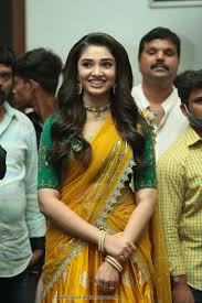 At the same time, she met murali from the tamil film industry who offered her an opportunity to play the. Actress Krithi Shetty Half Saree Photos Stills