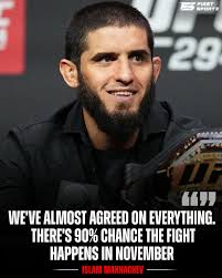 Islam Makhachev and Adin Ross is one of the more unlikely link ups we are  likely to see this year 😐