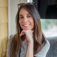 Jessica Walcott's Instagram, Twitter & Facebook