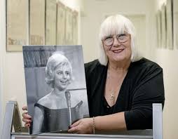 She was an actress, known for maxe baumann (1976), der floh im ohr (1973) and eine. Margot Ebert Tod Der Grande Dame