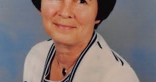 Ann Dilley's Instagram, Twitter & Facebook