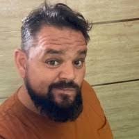 Marc Robles's Instagram, Twitter & Facebook