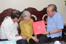 Đồng chí phạm minh chính nhậm chức thủ tướng chính phủ nước cộng hòa xã hội chủ nghĩa việt nam. Pho Thá»§ TÆ°á»›ng ThÆ°á»ng Trá»±c Chinh Phá»§ TrÆ°Æ¡ng Hoa Binh ThÄƒm Há»i Cac Gia Ä'inh Co Cong Vá»›i Ä'áº¥t NÆ°á»›c Tren Ä'á»‹a Ban Thanh Phá»'