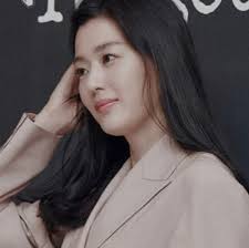 엄격하게 자라서 인성도 좋다고 말한 바 있습니다. ì „ì§€í˜„ ë‚¨íŽ¸ ìµœì¤€í˜ ëˆ„êµ¬