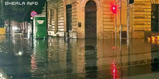 Municipiul a fost sub cod portocaliu de vreme severă, cu vijelie puternică, grindină, descărcări electrice și averse. Wb9w Dsdusiejm