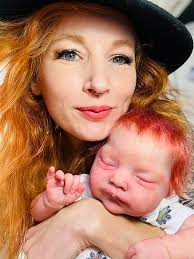 Reviews for Tammy Annette Paper City Dolls