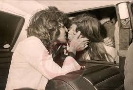 Héctor omar hoffmann, más conocido como sergio denis (coronel suárez, 16 de marzo de 1949) es un cantautor y actor argentino. La Vida De Sergio Denis En Fotos Diarioshow El Portal De Espectaculo