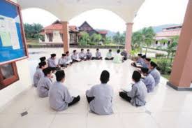 Tuan guru hj abdullah hj abdul rahman (meninggal pada mac 2008). Cabaran Transformasi Pengajian Islam