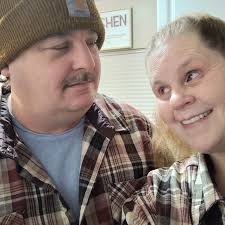 Leaves lining up to leave with the rain