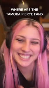 Tamera Carson's Instagram, Twitter & Facebook