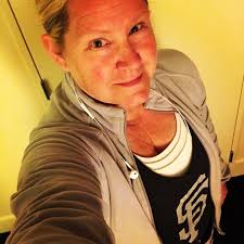 Thoughts from a sassy woman who'd prefer to be saucy.